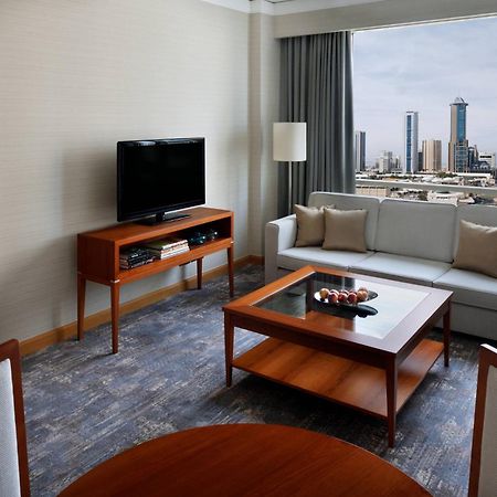 Courtyard By Marriott Kuwait City Ngoại thất bức ảnh