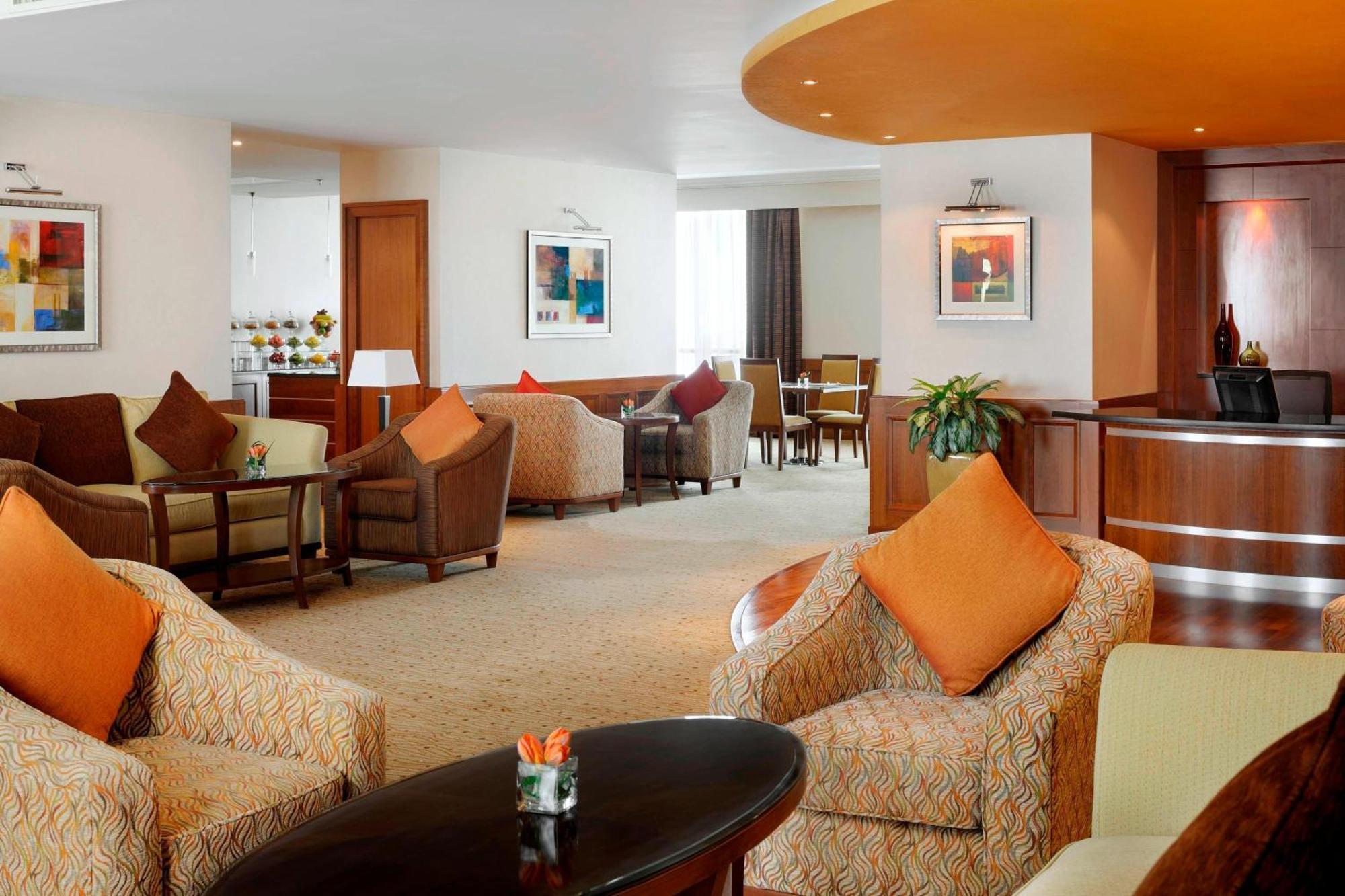 Courtyard By Marriott Kuwait City Ngoại thất bức ảnh