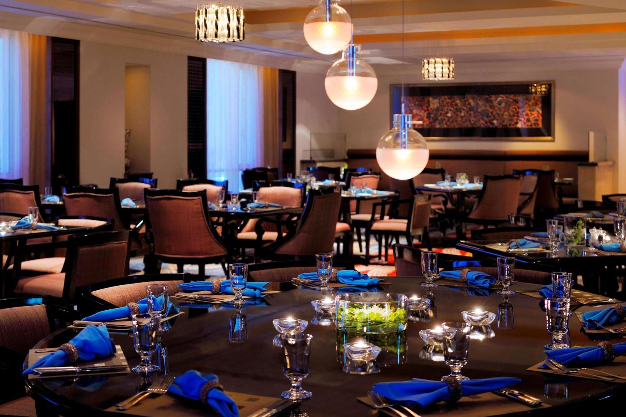 Courtyard By Marriott Kuwait City Ngoại thất bức ảnh