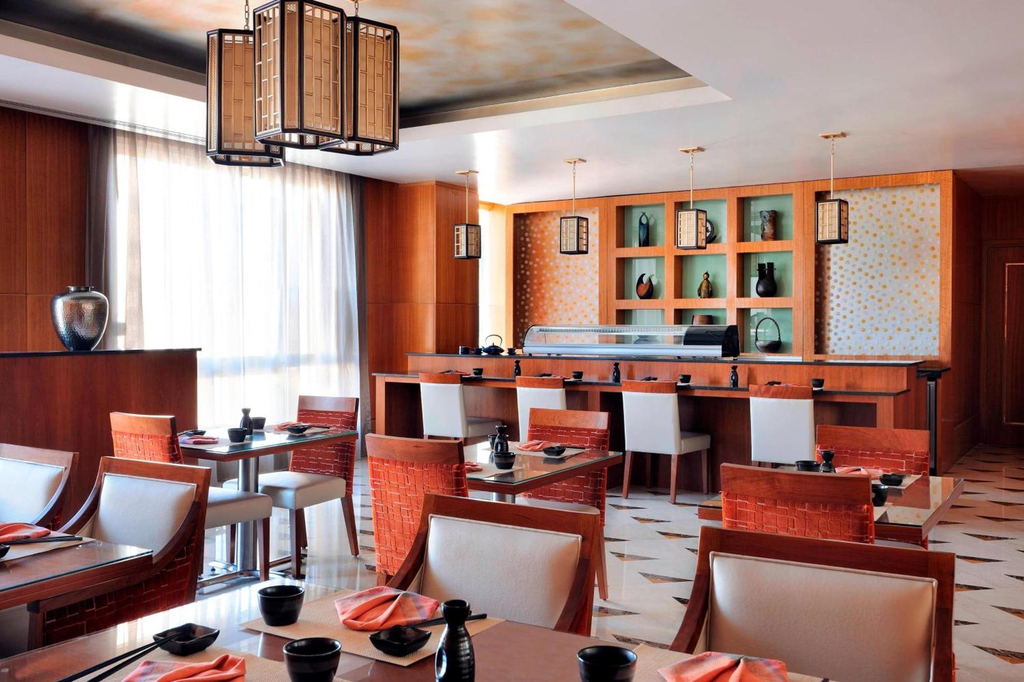 Courtyard By Marriott Kuwait City Ngoại thất bức ảnh