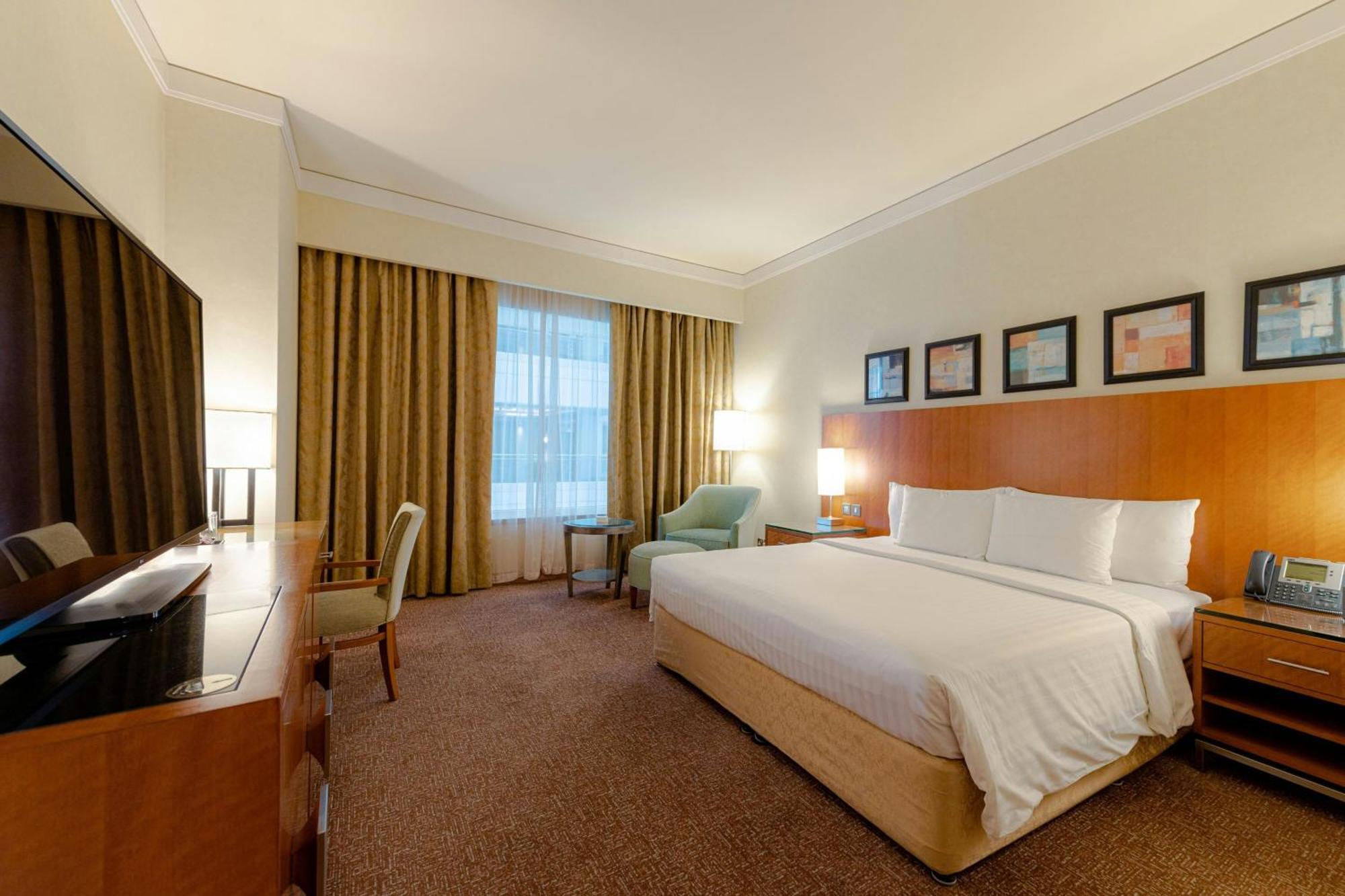 Courtyard By Marriott Kuwait City Ngoại thất bức ảnh